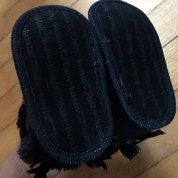 $5 each or all 3/$12 Infant Girl Boots - Picture 5 of 7